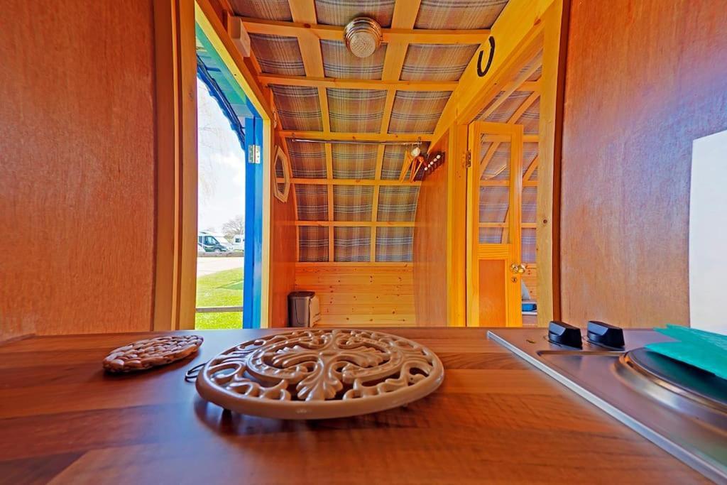 Glamping At South Lytchett Manor Poole Exterior foto