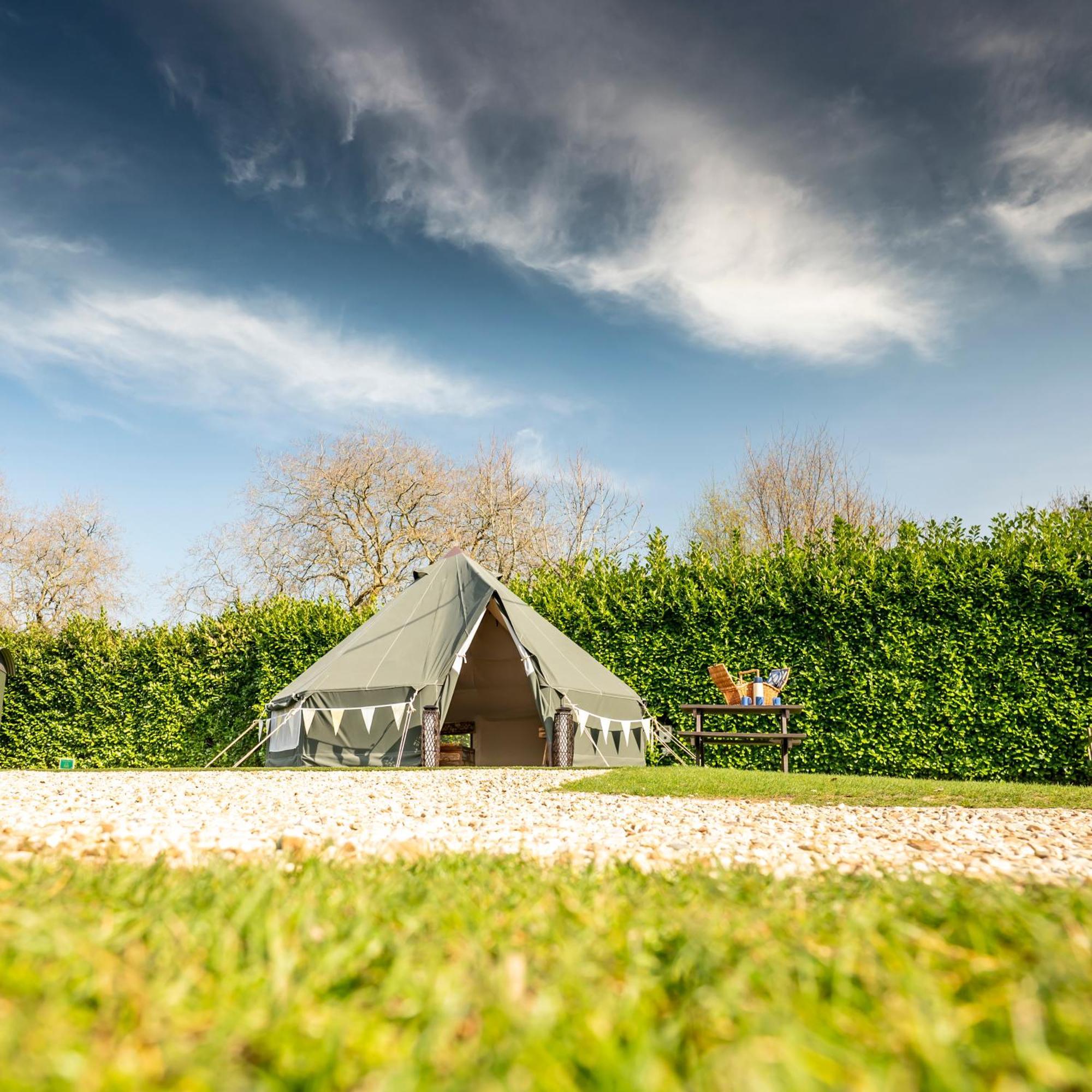 Glamping At South Lytchett Manor Poole Exterior foto